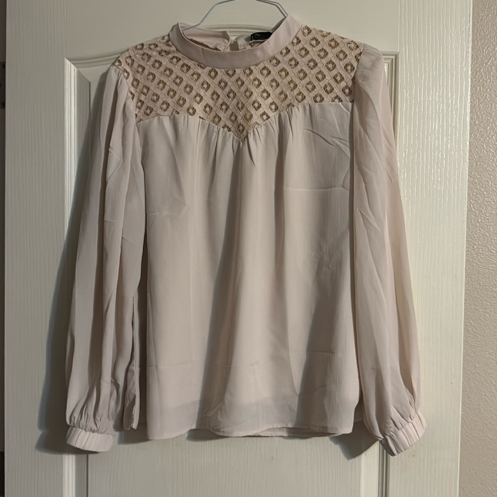 NWT women’s blouse size large